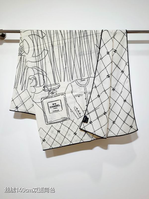 Chanel Scarf 140X140cm 70%羊绒30%真丝 E22 (11)