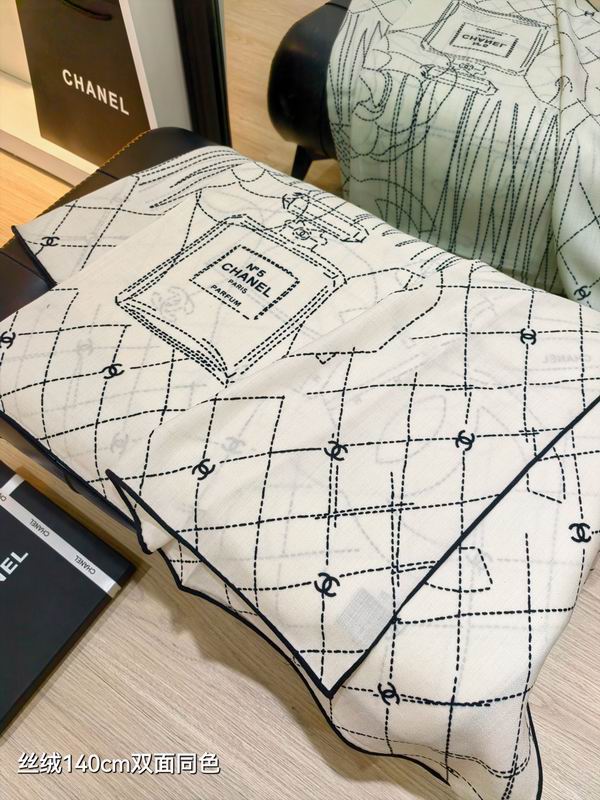 Chanel Scarf 140X140cm 70%羊绒30%真丝 E22 (13)