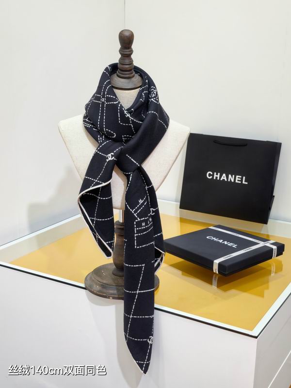 Chanel Scarf 140X140cm 70%羊绒30%真丝 E22 (2)