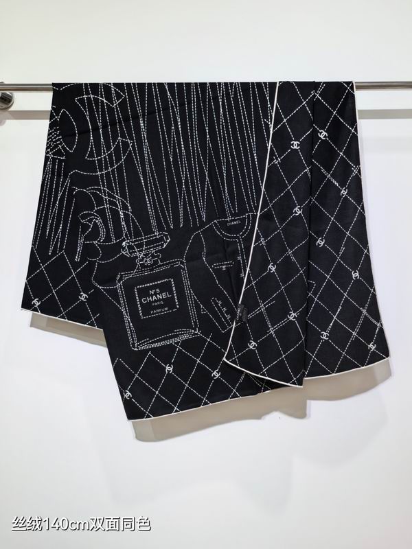 Chanel Scarf 140X140cm 70%羊绒30%真丝 E22 (3)