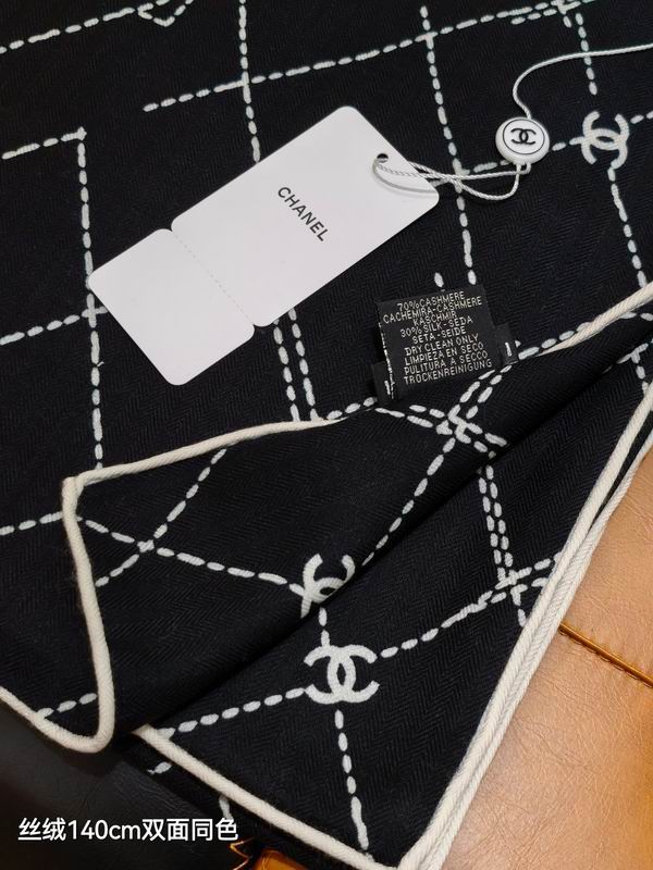 Chanel Scarf 140X140cm 70%羊绒30%真丝 E22 (4)