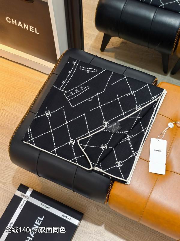 Chanel Scarf 140X140cm 70%羊绒30%真丝 E22 (7)