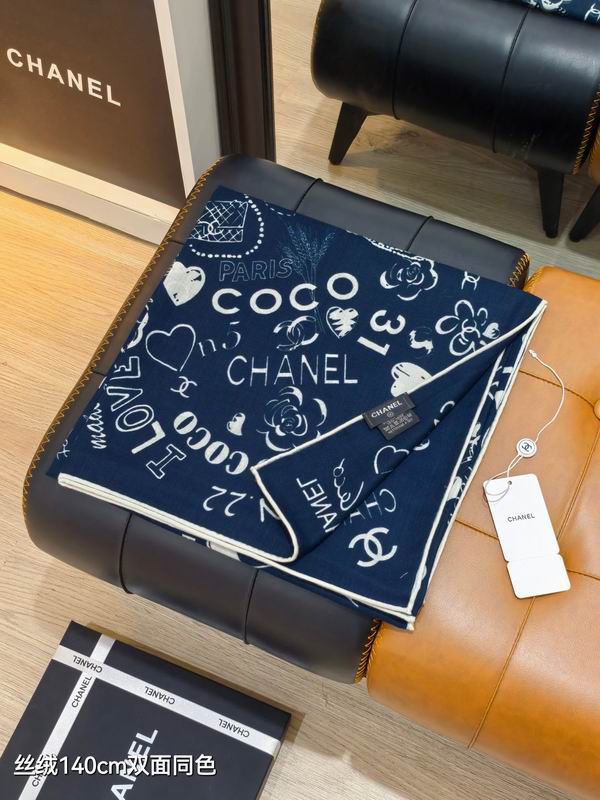 Chanel Scarf 140X140cm 70%羊绒30%真丝 E23 (15)