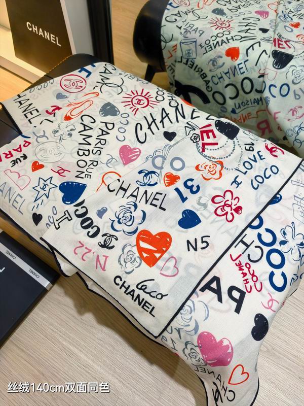 Chanel Scarf 140X140cm 70%羊绒30%真丝 E23 (21)