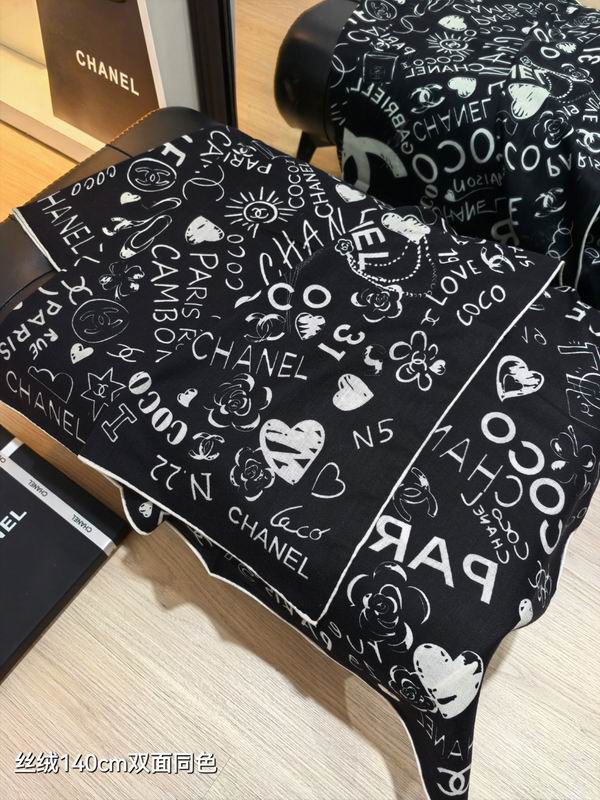 Chanel Scarf 140X140cm 70%羊绒30%真丝 E23 (5)