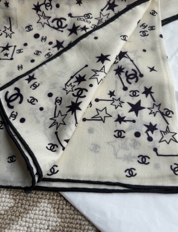 Chanel Scarf E36 (3)