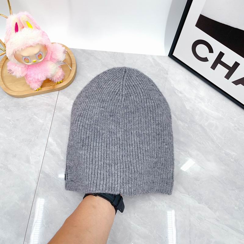 Chanel Scarf hat dx (27)