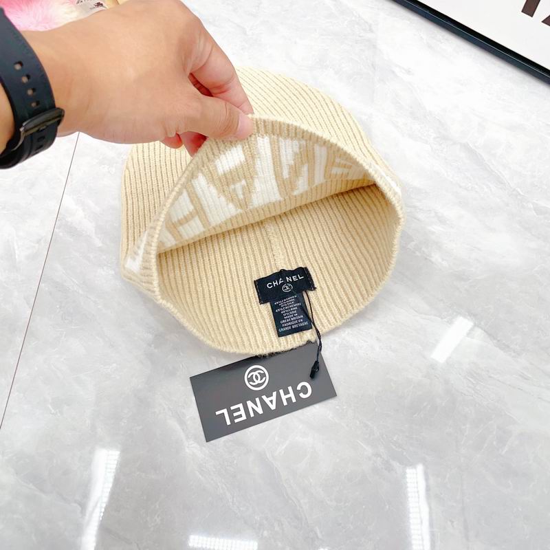 Chanel Scarf hat dx (37)