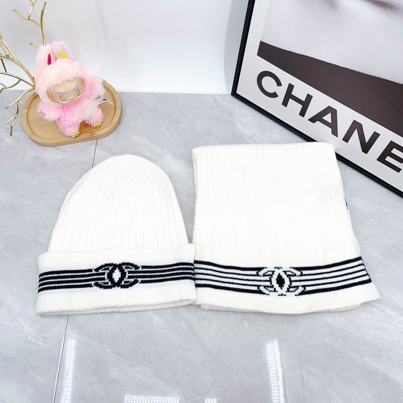 Chanel Scarf hat dx (72)