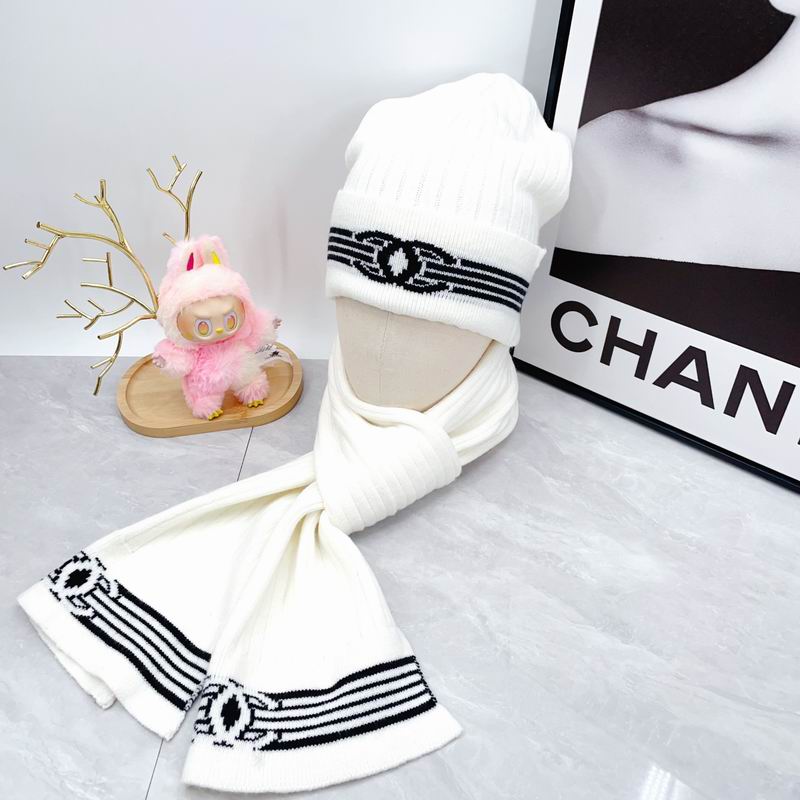 Chanel Scarf hat dx (74)