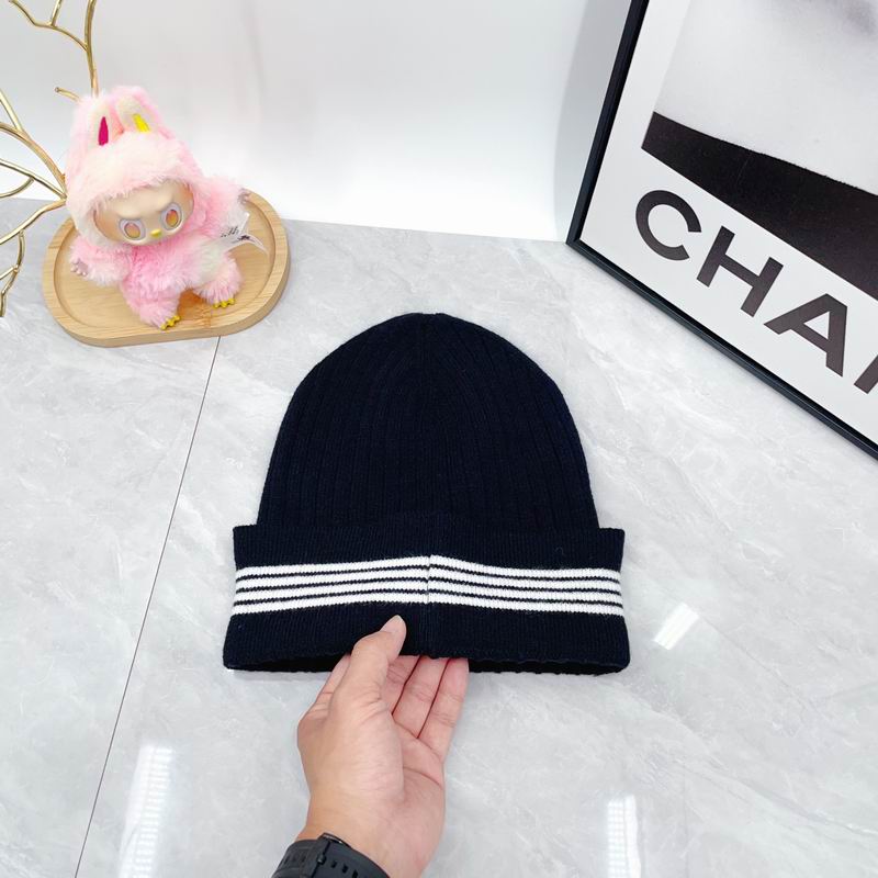 Chanel Scarf hat dx (81)