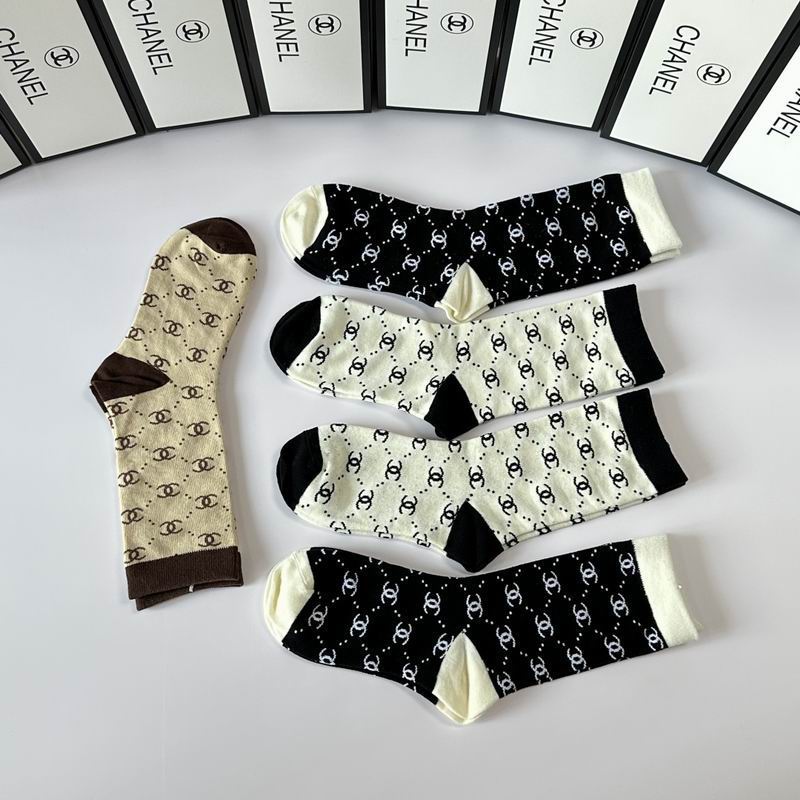 Chanel Socks QY (125)