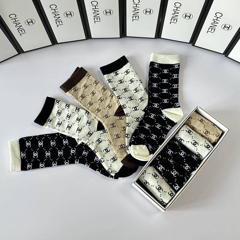 Chanel Socks QY (128)