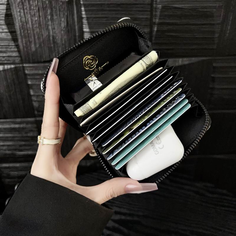Chanel card bag (115)