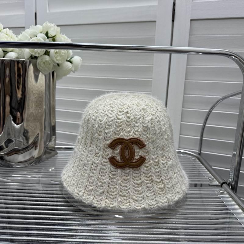 Chanel hat dx (160)