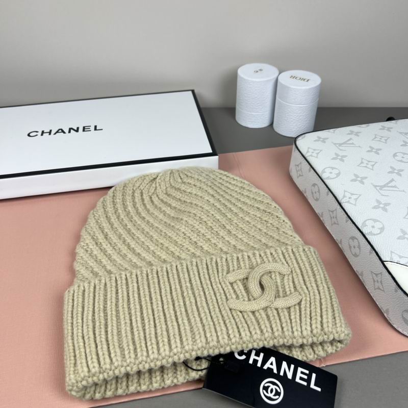 Chanel hat dx (1843)