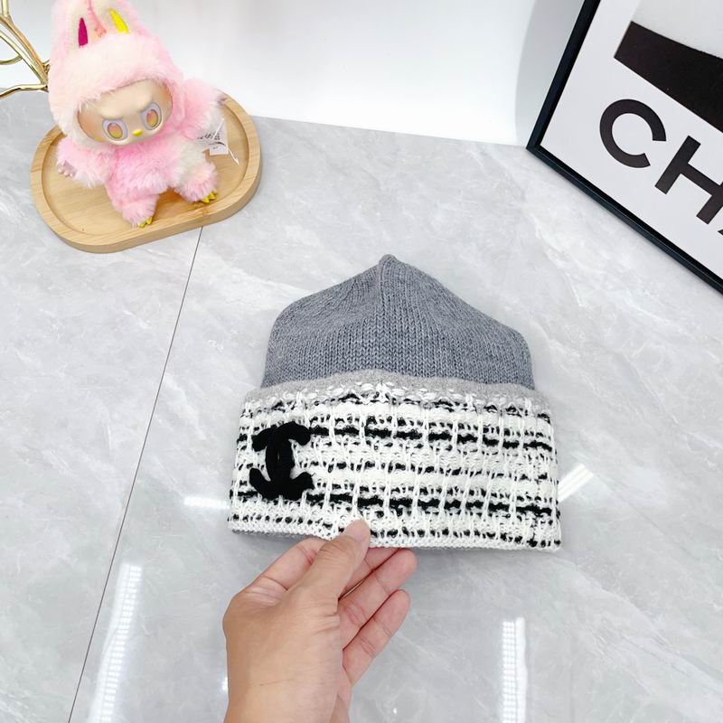 Chanel hat dx (1942)