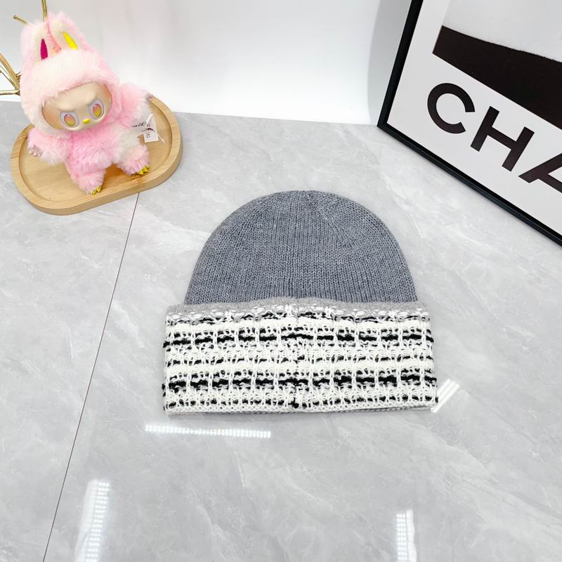 Chanel hat dx (1943)