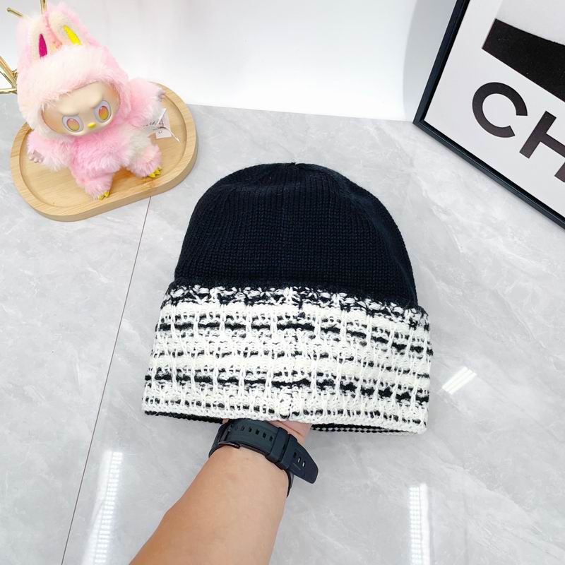 Chanel hat dx (1952)