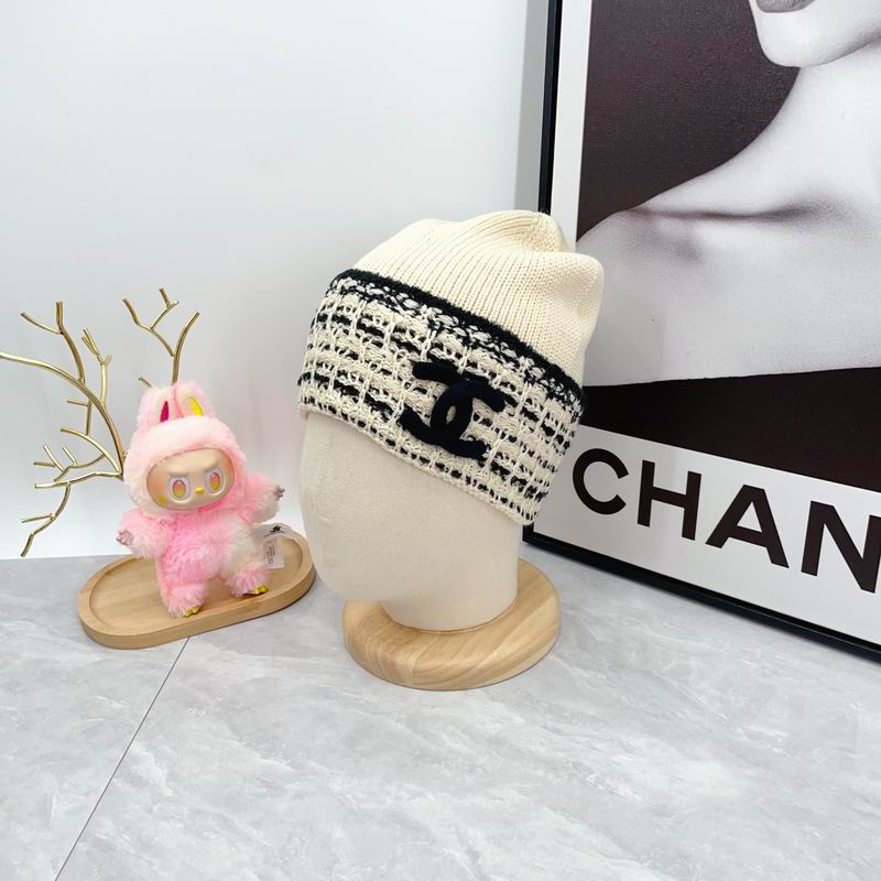 Chanel hat dx (1965)