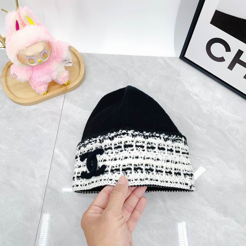 Chanel hat dx (1968)