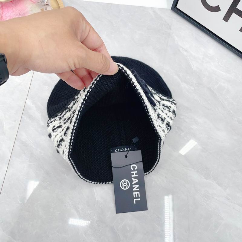 Chanel hat dx (1969)