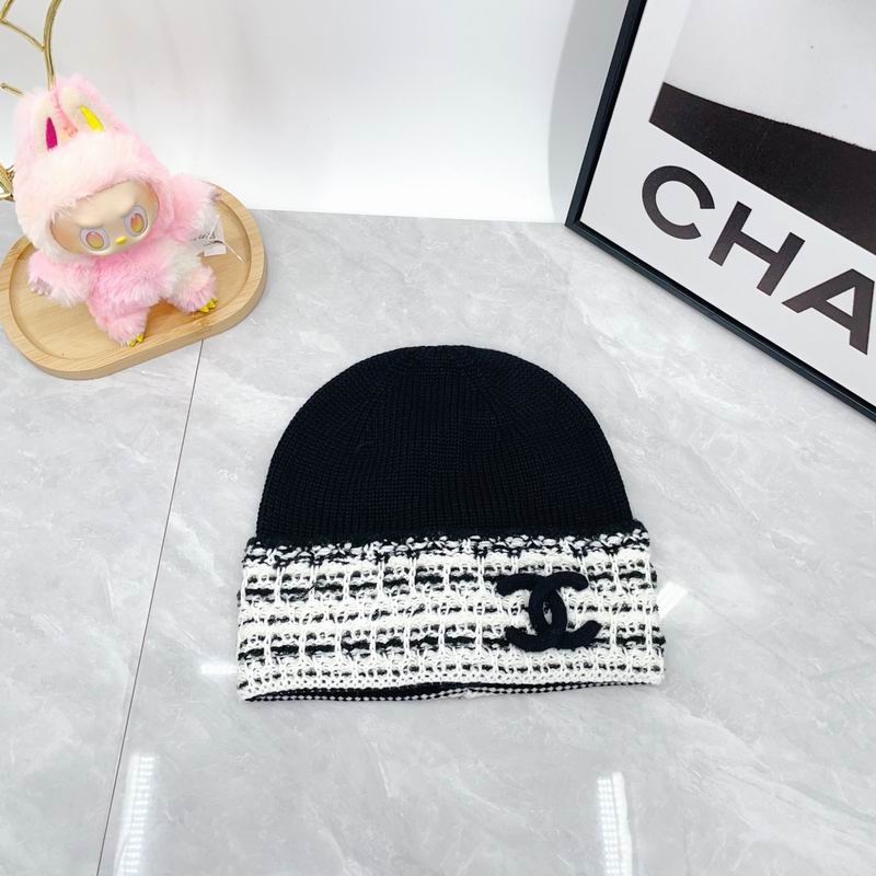 Chanel hat dx (1972)