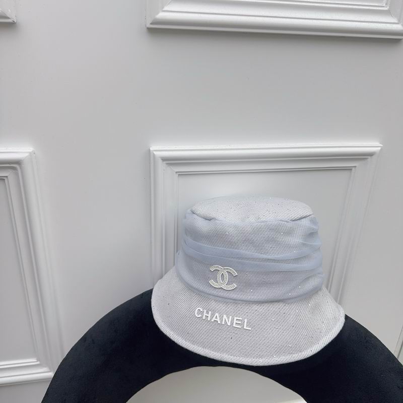 Chanel hat dx (213)