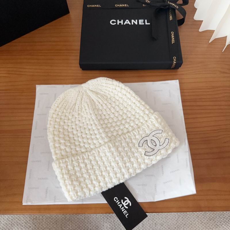 Chanel hat dx (2705)