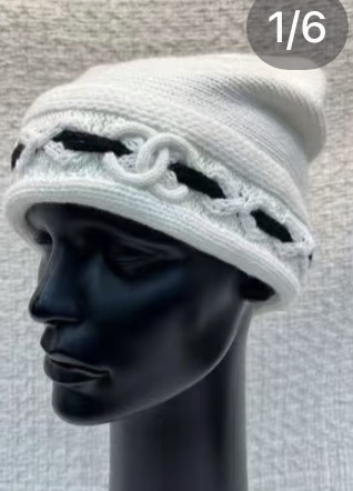 Chanel hat dx (2817)