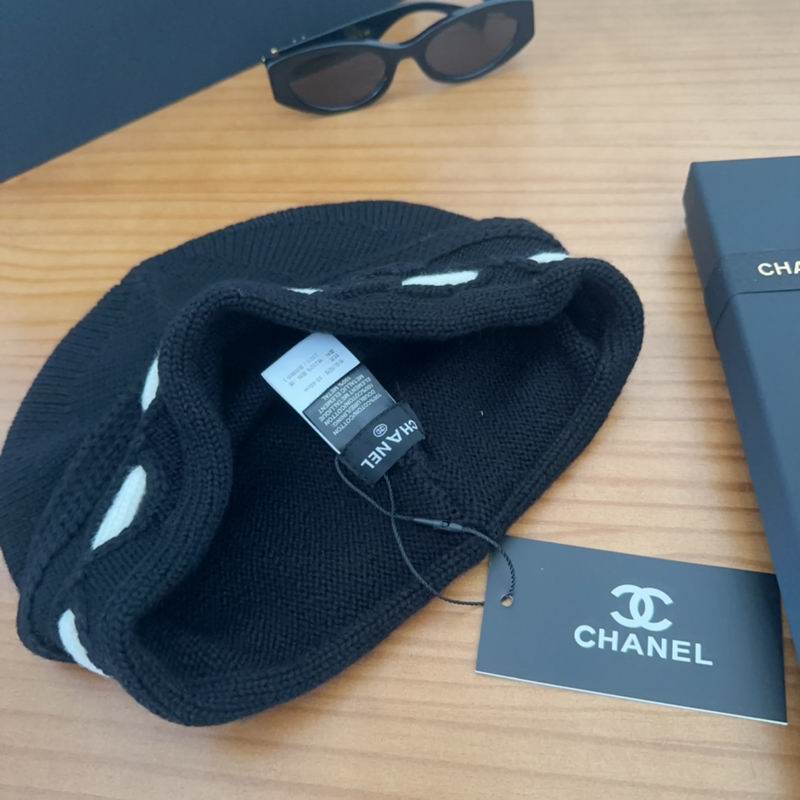 Chanel hat dx (2820)