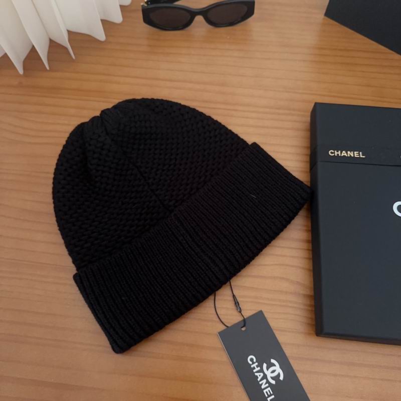 Chanel hat dx (2840)