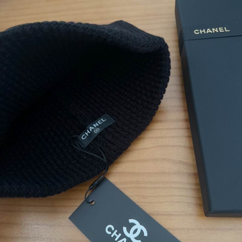 Chanel hat dx (2842)