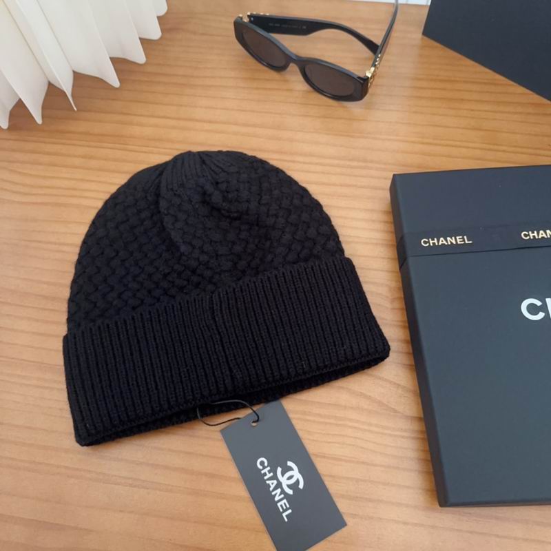 Chanel hat dx (2850)