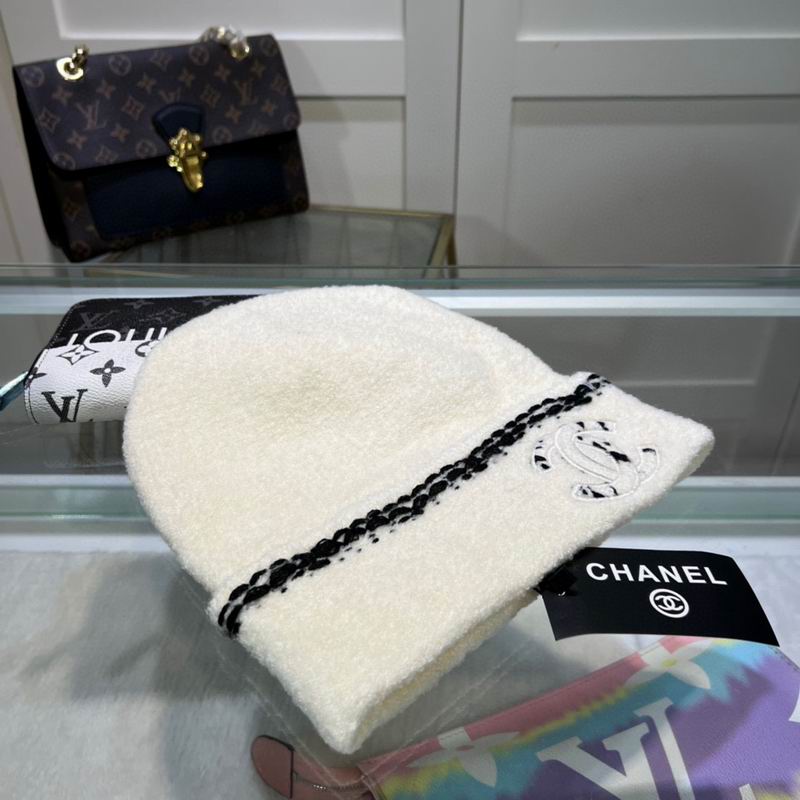 Chanel hat dx (3083)