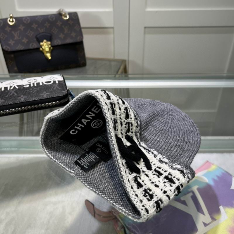 Chanel hat dx (3197)