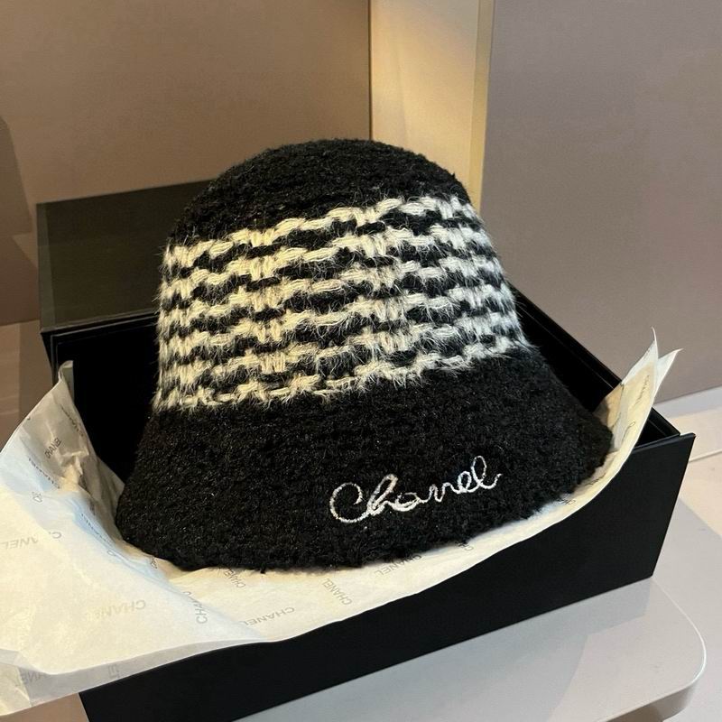 Chanel hat dx (380)