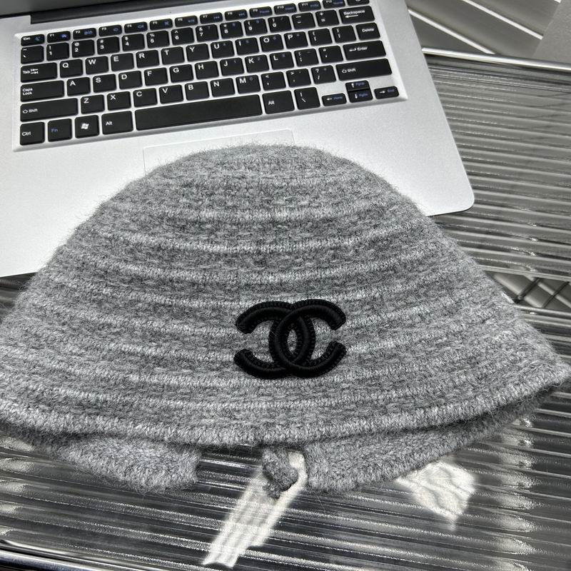 Chanel hat dx (850)