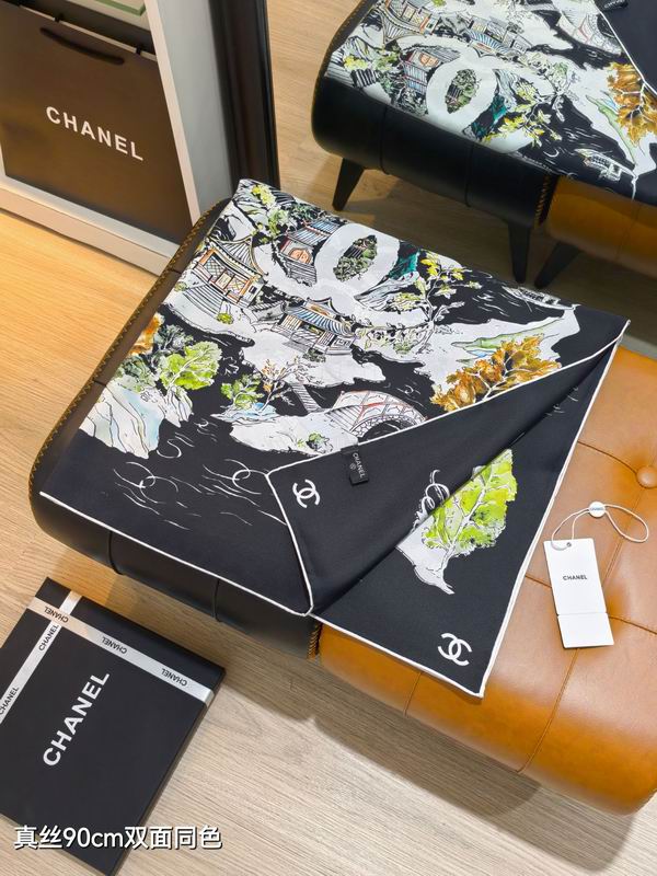 Chanel silk Scarf 90X90cm E19 (17)