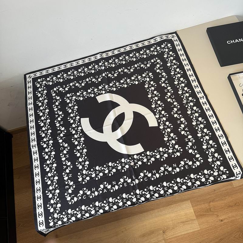 Chanel silk Scarf 90X90cm hm (80)