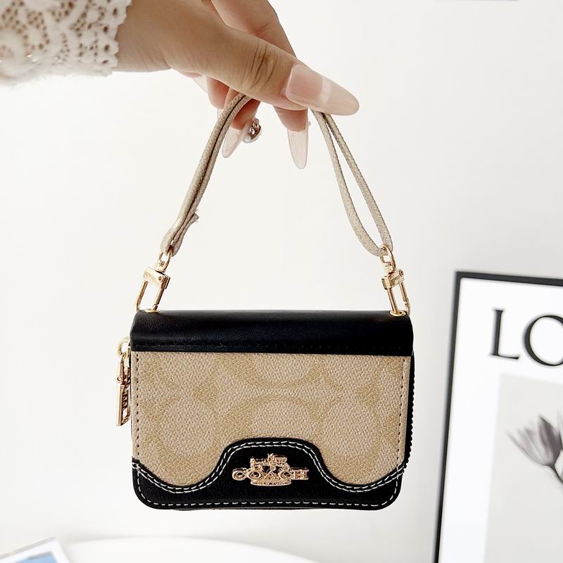 Coach card bag (66)