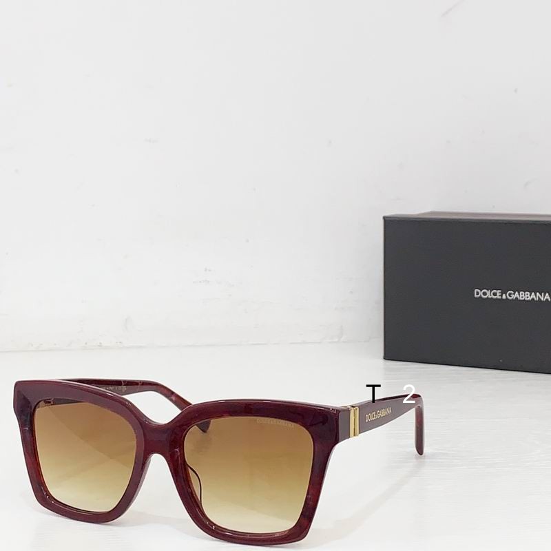 DG DG4498 55 20-140 B03