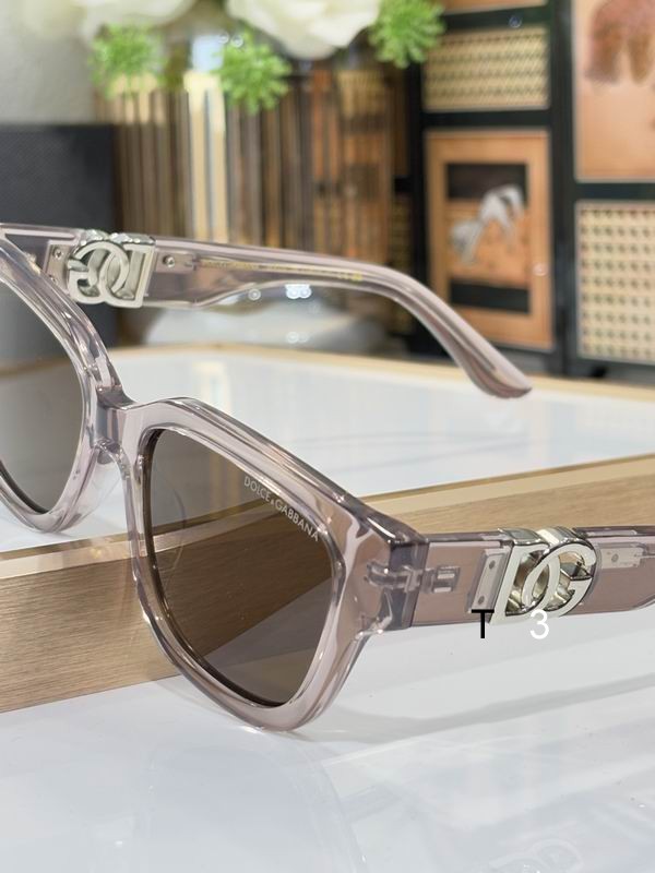 DG DX6009 55 18-145 c07