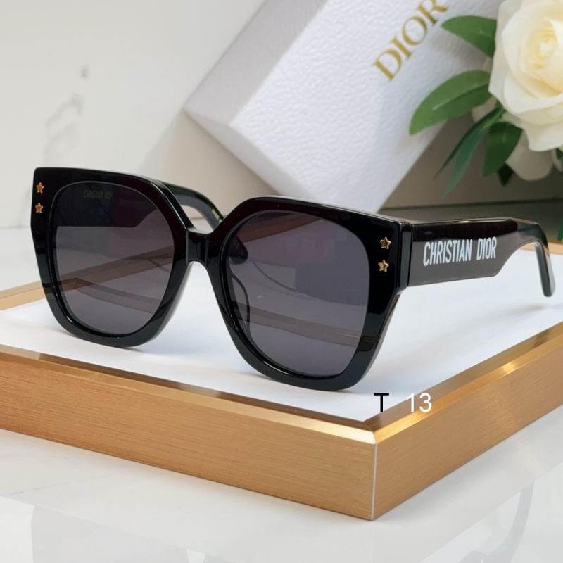 Dior CD528 56 19-145 k04