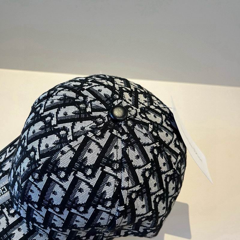 Dior Cap dx (3023)