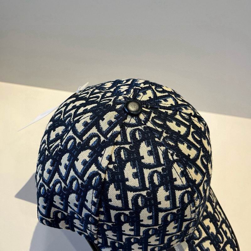 Dior Cap dx (3041)