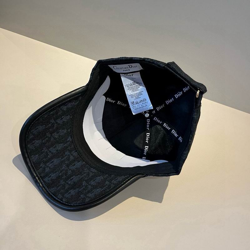 Dior Cap dx (3047)