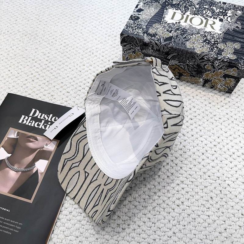 Dior Cap dx (330)