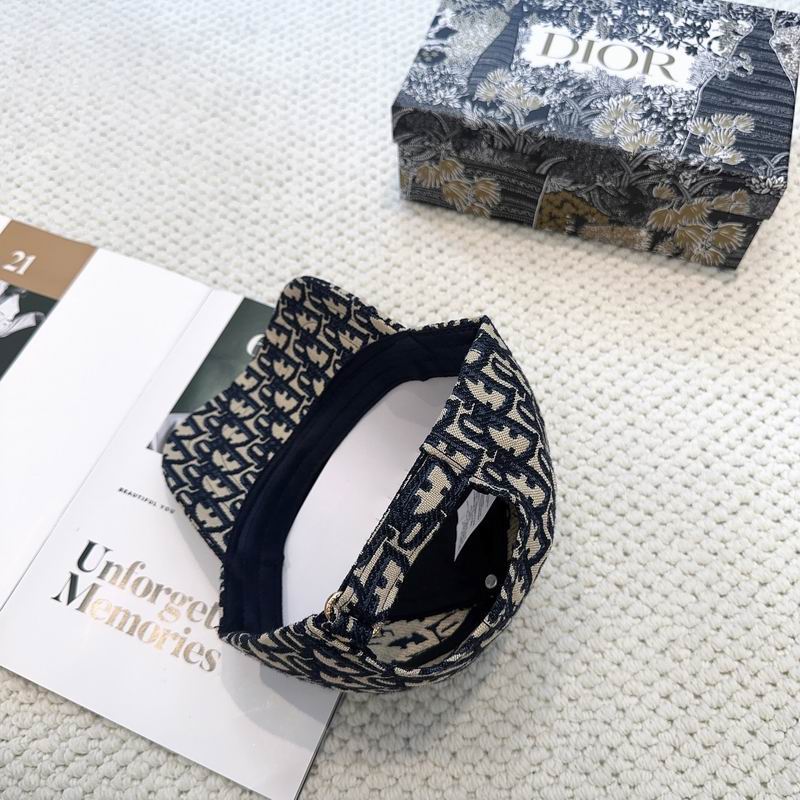 Dior Cap dx (3404)