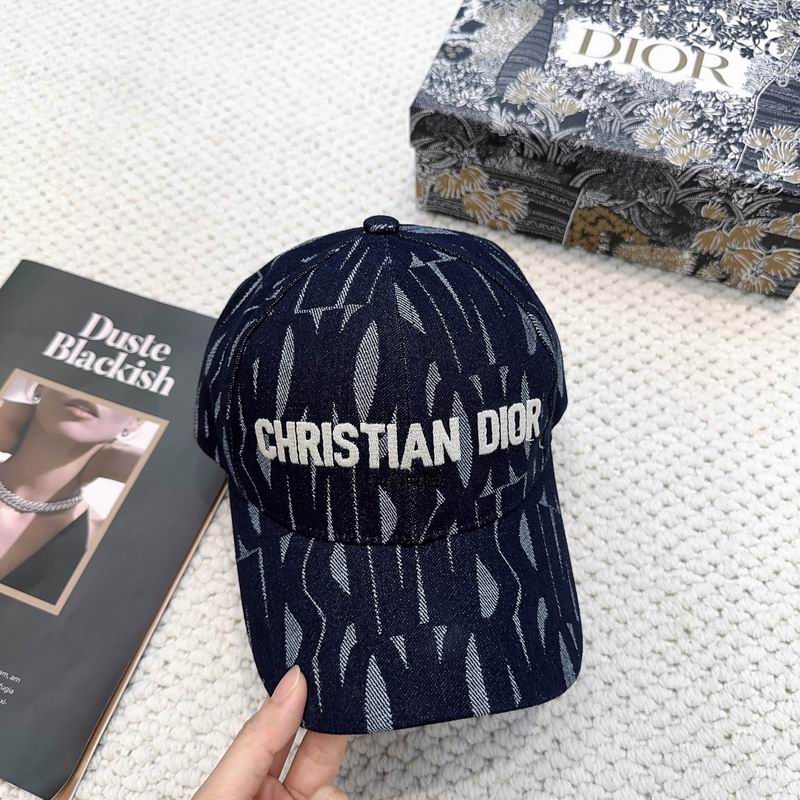 Dior Cap dx (350)